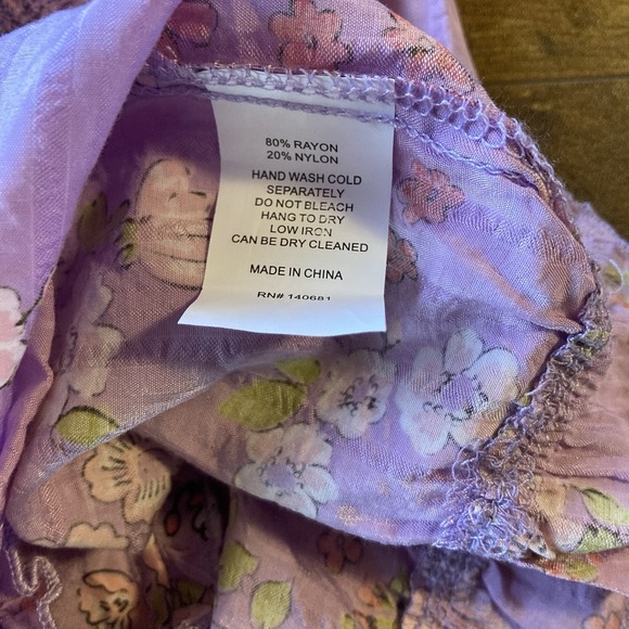 Unique Vintage Floral Tank Top Lavender Pink Ruffle Sleeveless Blouse L NWOT - Picture 7 of 7